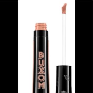 Buxom VaVa "Taupe it off" shiny liquid lipstick